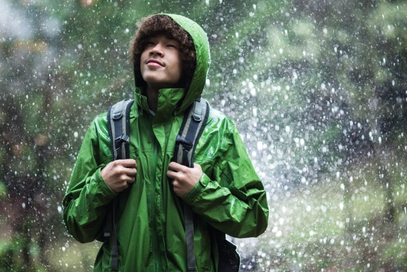 Consejos para elegir chaquetas impermeables ideales para trekking