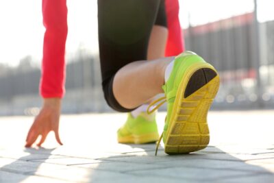 Puma NRGY vs Adidas Boost: diferencias reales en amortiguación, retorno de energía y uso diario