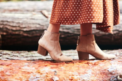 Botines de moda para vestidos: la dupla que transforma cualquier look con personalidad
