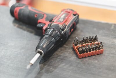 Guía de destornilladores eléctricos y manuales: usos, comparativa y recomendaciones de uso