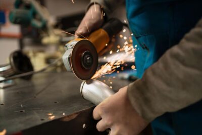 Precisión japonesa en el taller: Todo sobre las pulidoras Makita