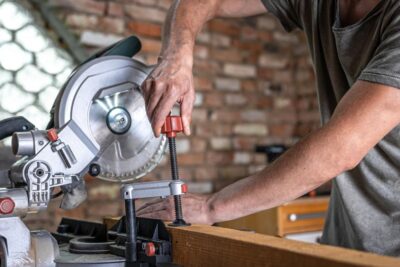 Todo sobre sierras ingletadoras DeWalt: modelos, características y más