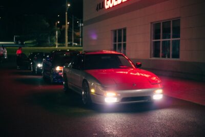 Focos halógeno, LED y xenón: diferencias para conducción nocturna